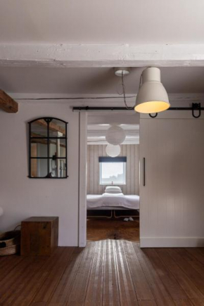 Red Bird Farm, Ystad